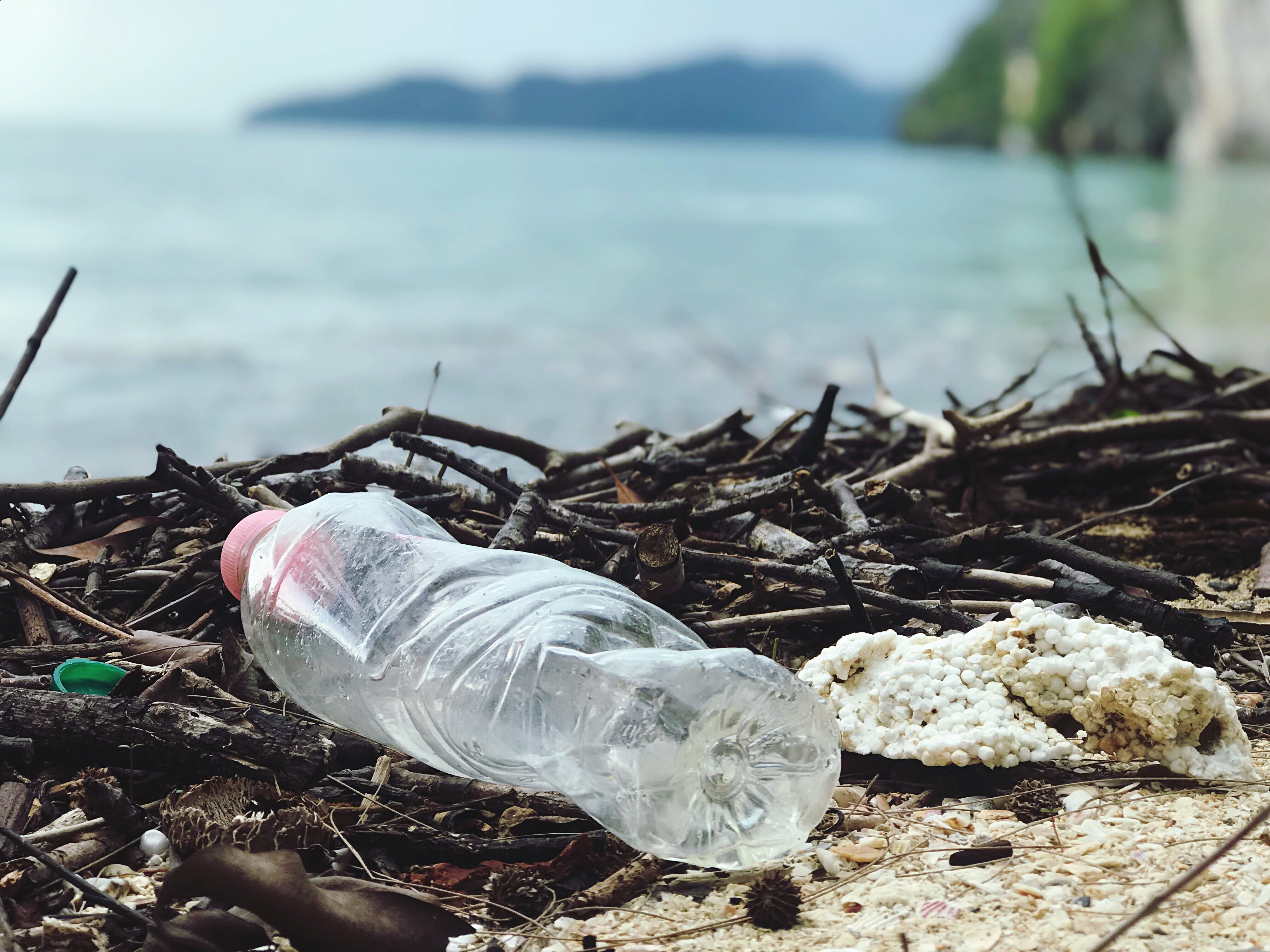 Foto De Primer Plano De Una Botella De Plástico